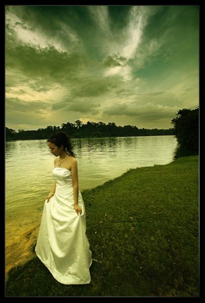 puisque les paroles s'envolent mais que les �cris restent